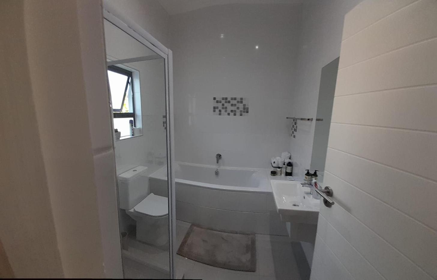 Quarto em Acomodações Particulares Sunningdale White House *