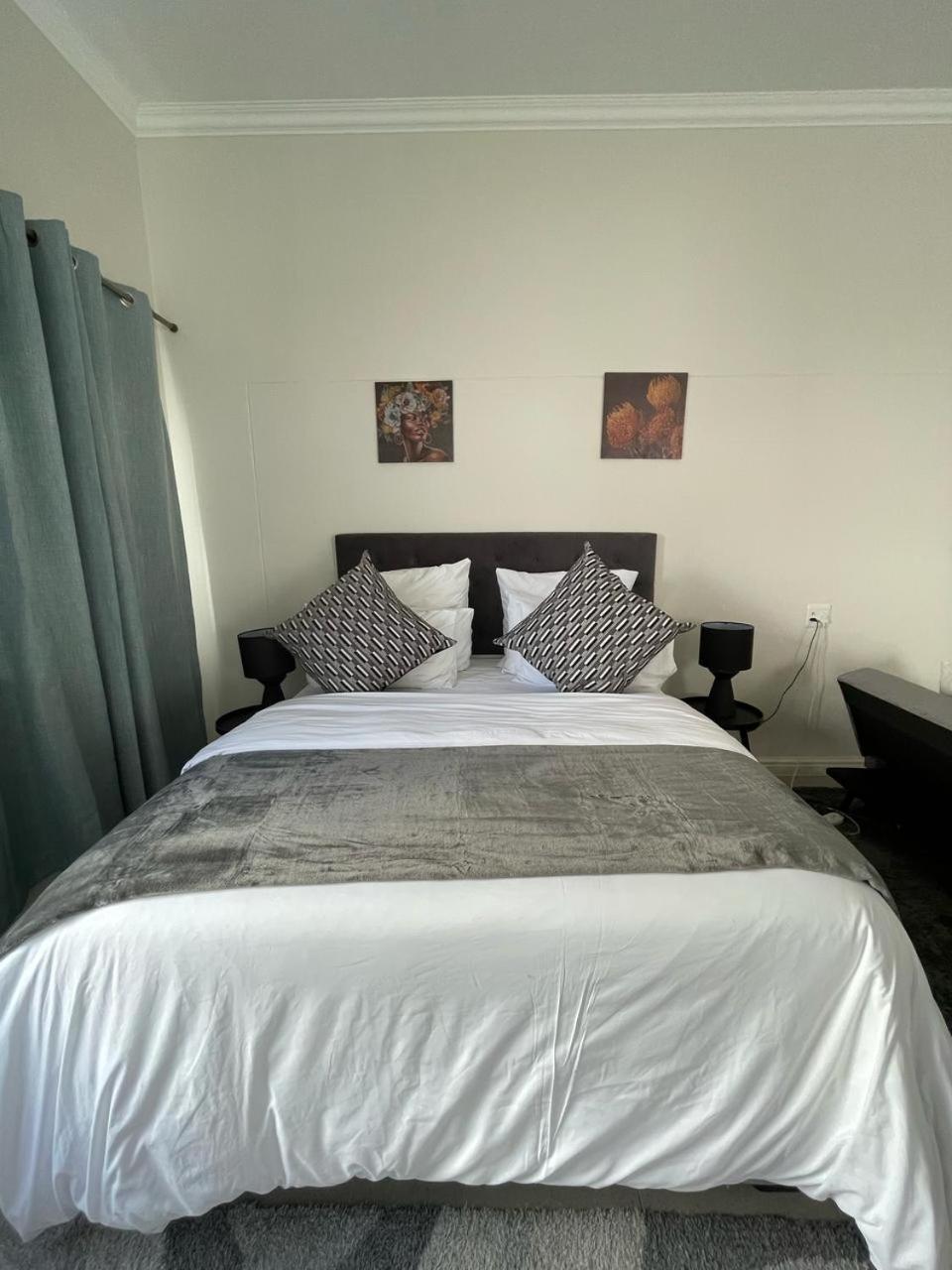 Sunningdale White House Quarto em Acomodações Particulares